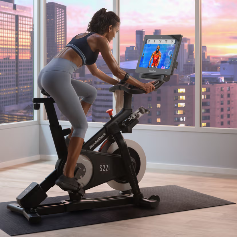 NordicTrack Commercial S22i Studio Cycle